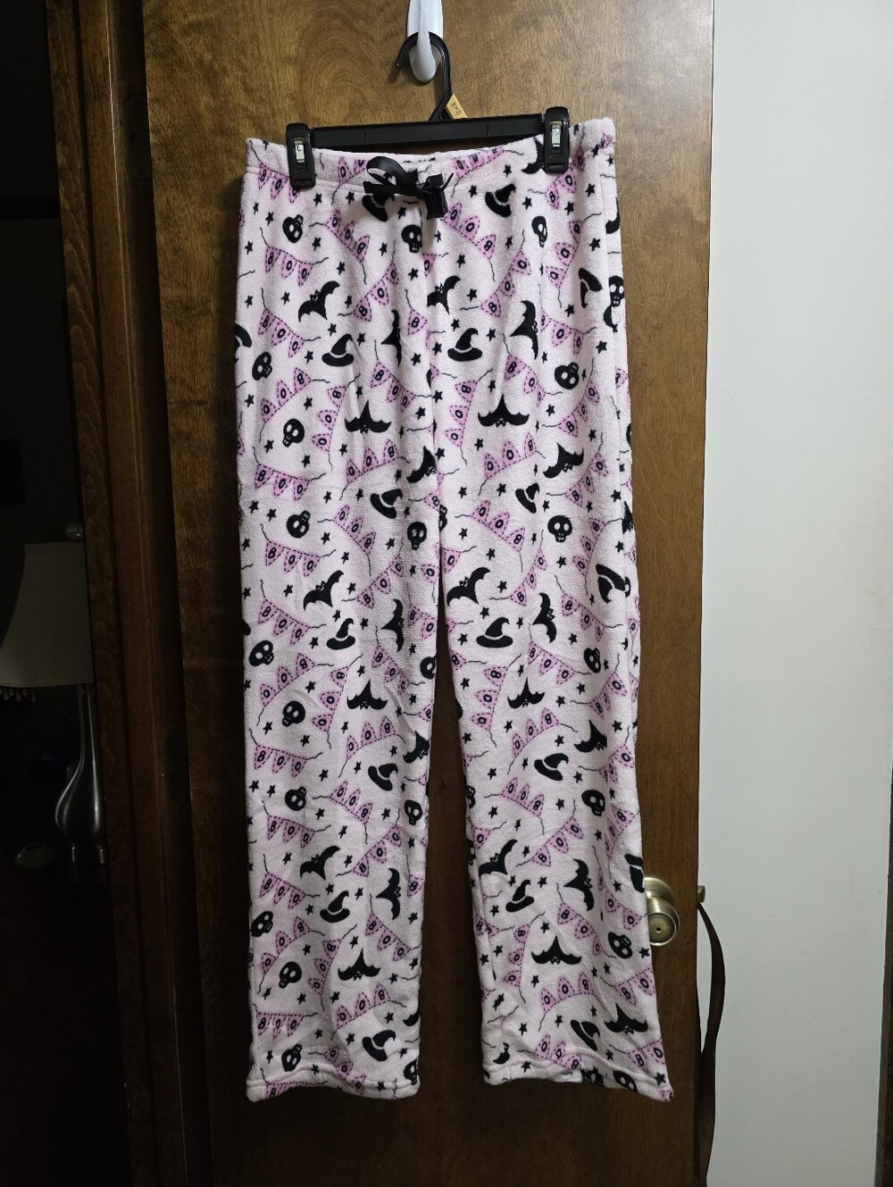 NWOT Refuge Pink Fleece Halloween Pajama Pants with Black Motifs